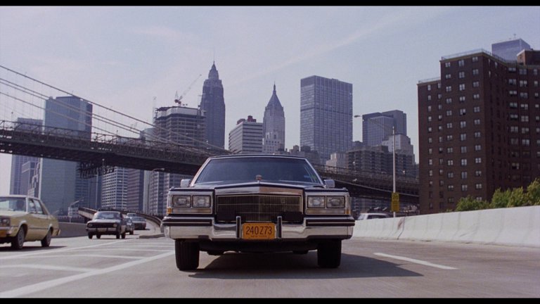Screen capture from Moscow on the Hudson