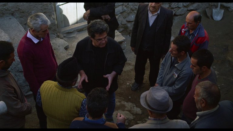 Screen capture from No Bears