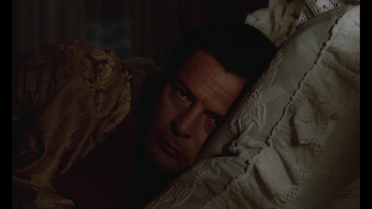 Screen capture from Allonsanfan