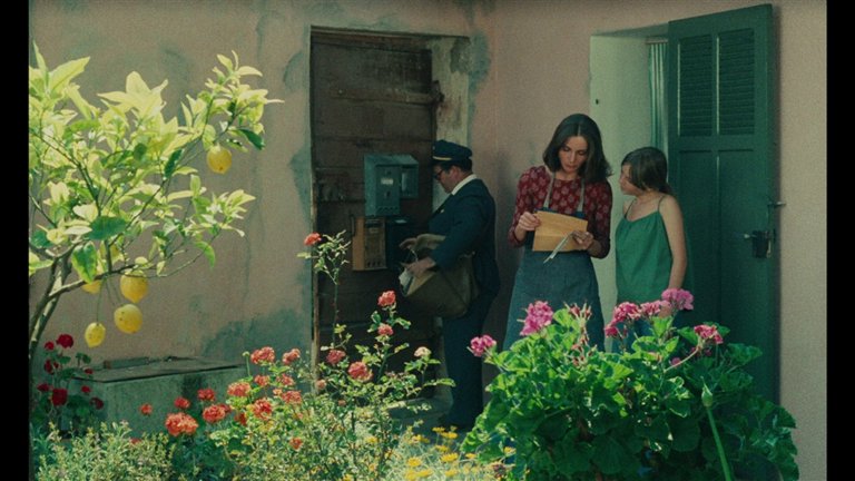 Screen capture from The Complete Films of Agnès Varda