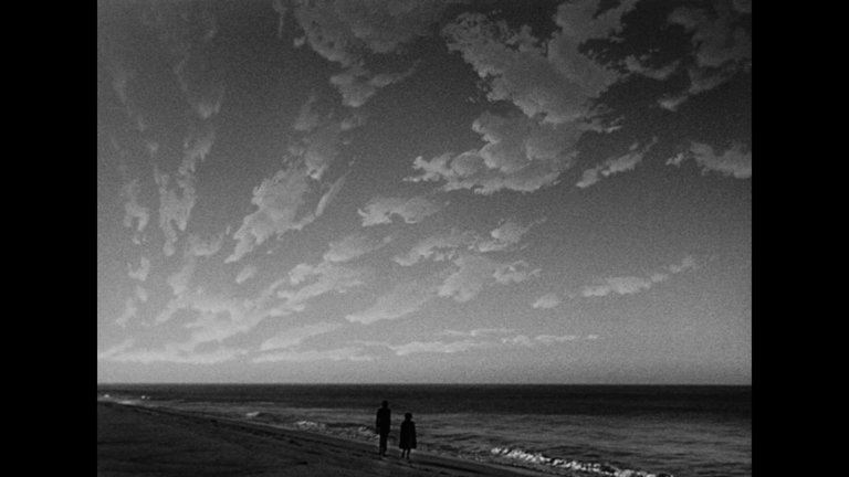 Screen capture from I Walked with a Zombie / The Seventh Victim: Produced by Val Lewton