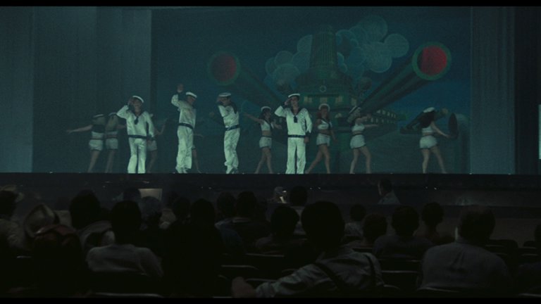 Screen capture from Essential Fellini