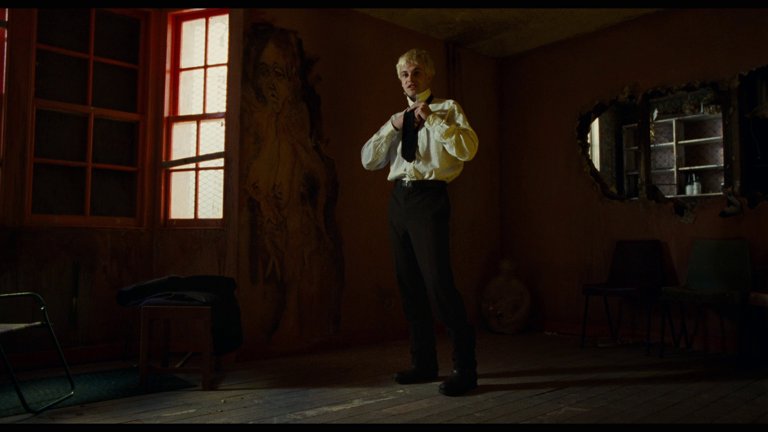 Screen capture from Trainspotting