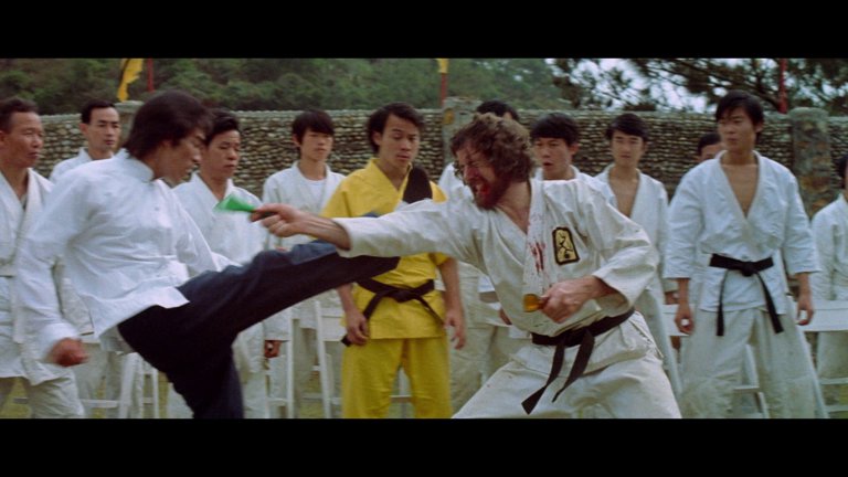 Screen capture from Bruce Lee: His Greatest Hits