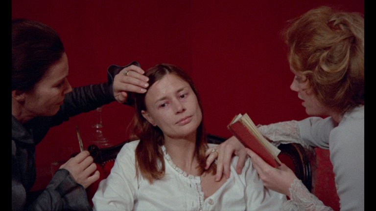 Screen capture from Cries and Whispers