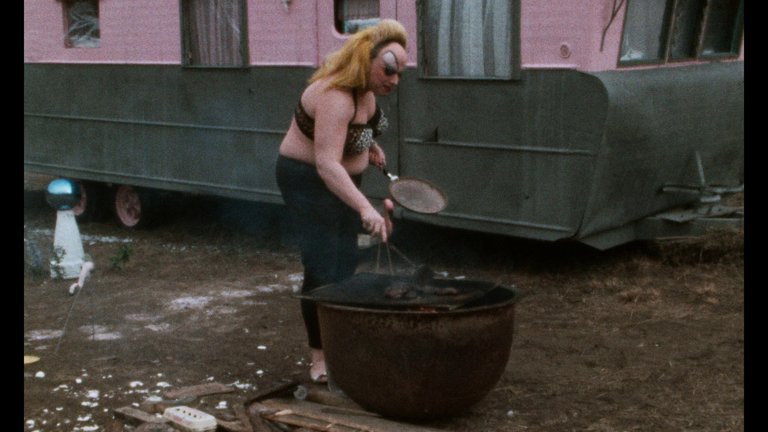 Screen capture from Pink Flamingos