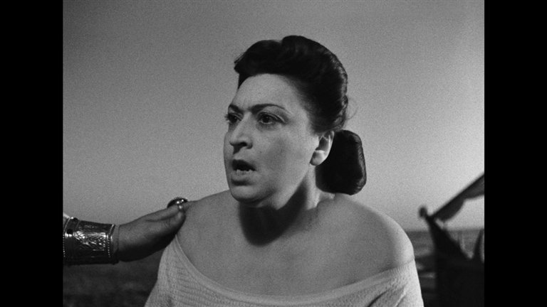 Screen capture from Essential Fellini