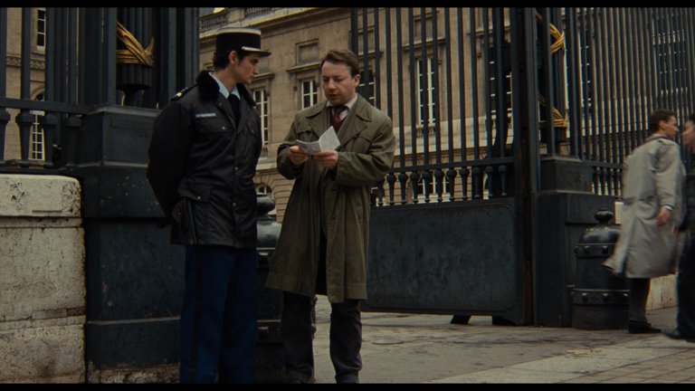 Screen capture from Three Colors: White