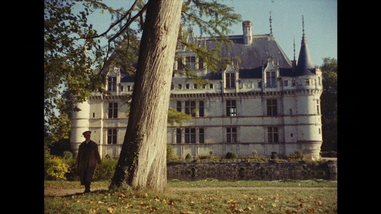 Screen capture from The Complete Films of Agnès Varda