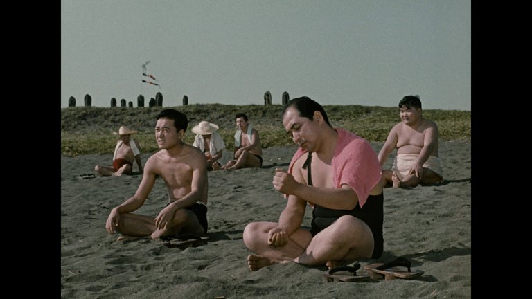 Screen capture from A Story of Floating Weeds / Floating Weeds: Two Films by Yasujiro Ozu