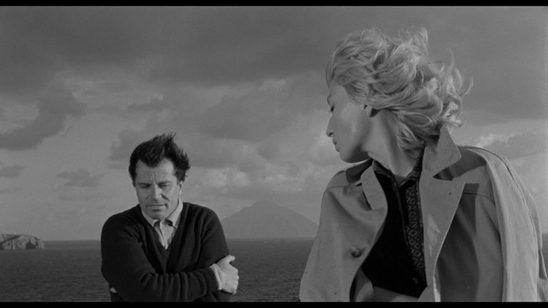 Screen capture from L'avventura