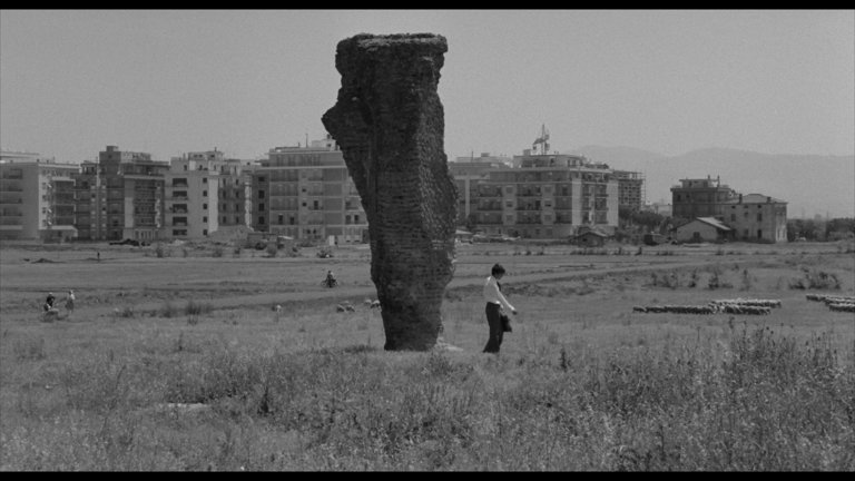 Screen capture from Pasolini 101
