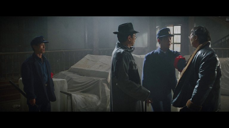 Screen capture from Millionaires' Express