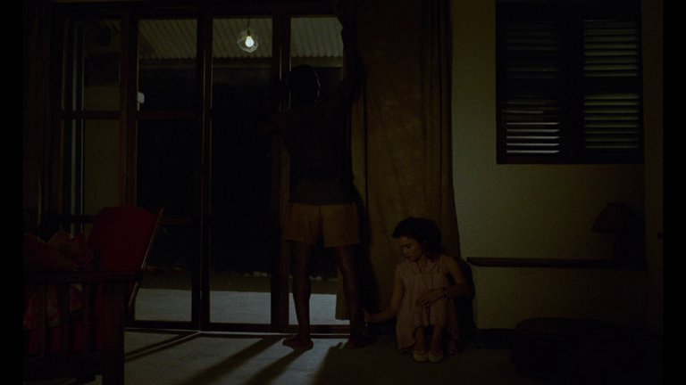 Screen capture from Chocolat