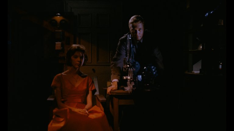 Screen capture from Peeping Tom