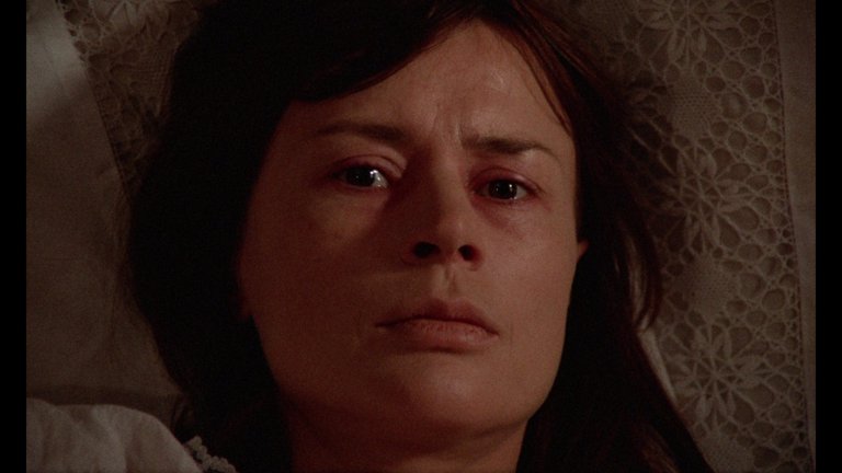 Screen capture from Cries and Whispers