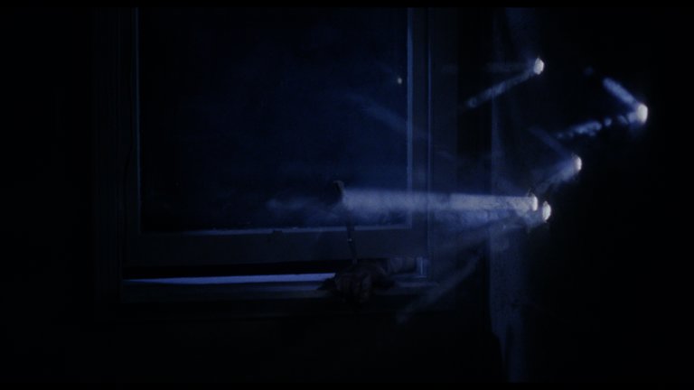 Screen capture from Blood Simple