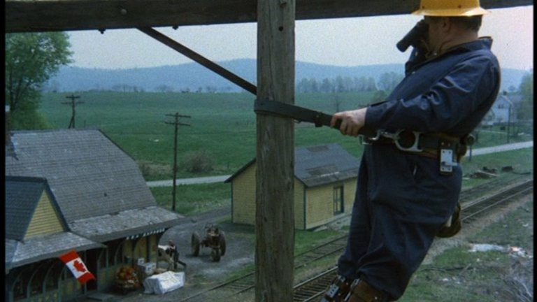 Screen capture from Sisters