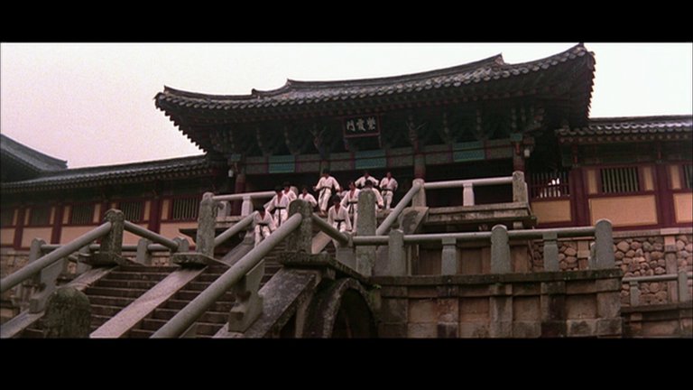 Screen capture from Bruce Lee: His Greatest Hits