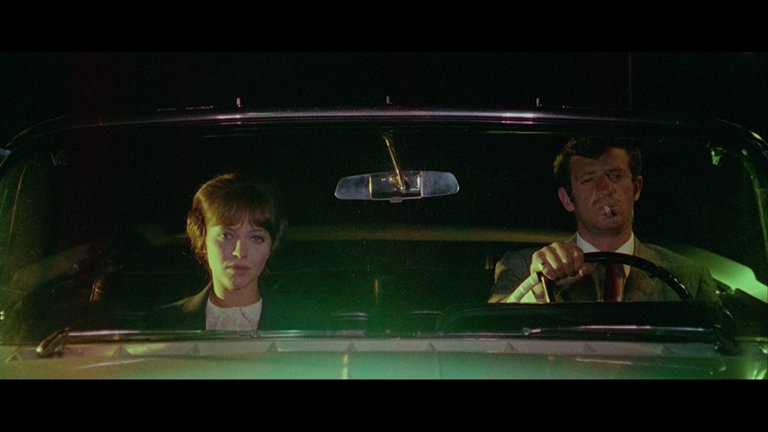 Screen capture from Pierrot le fou