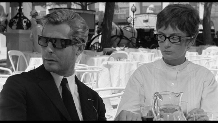 Screen capture from 8½