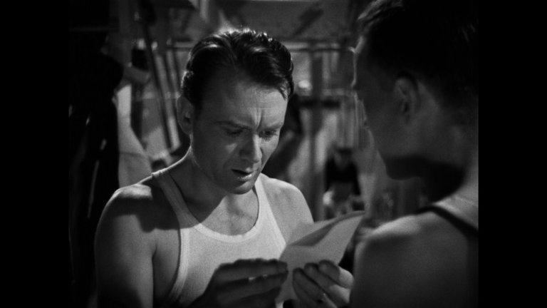 Screen capture from David Lean Directs Noël Coward