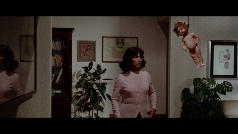 Screen capture from Deep Red