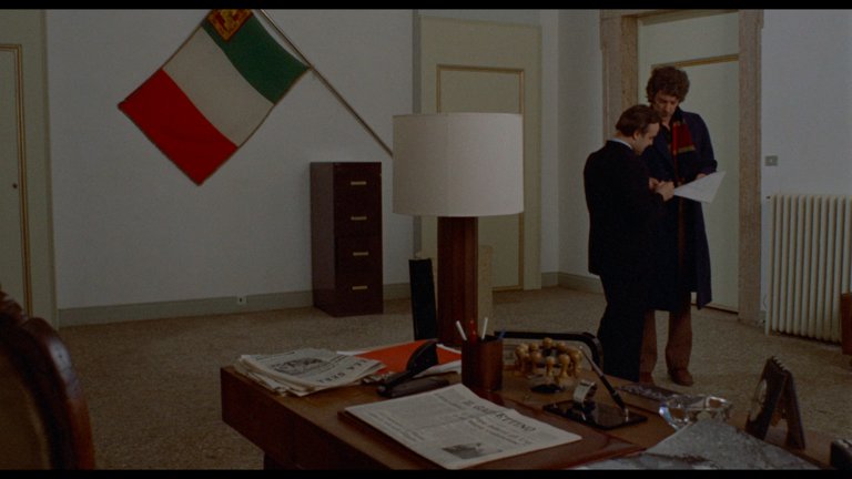 Screen capture from Don't Look Now