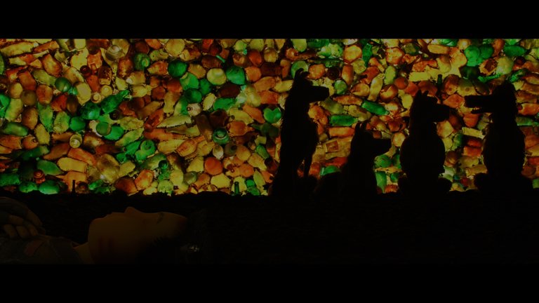 Screen capture from Isle of Dogs