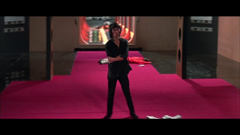 Screen capture from Bruce Lee: His Greatest Hits