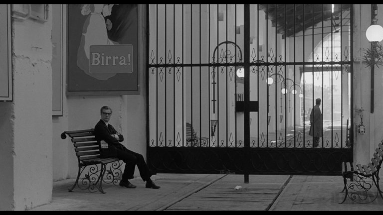 Screen capture from 8½