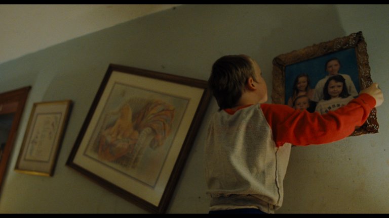 Screen capture from Gummo