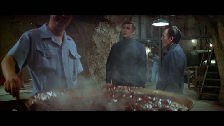 Screen capture from Bruce Lee: His Greatest Hits