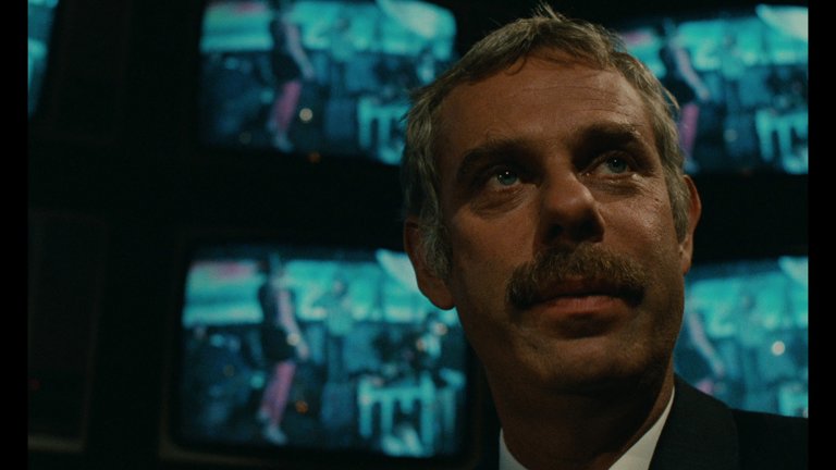 Screen capture from Inspector Lavardin