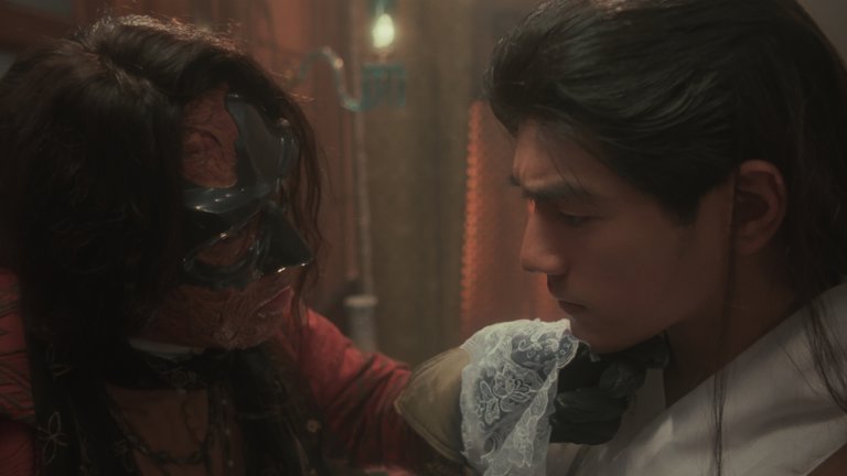 Screen capture from The Heroic Trio / Executioners