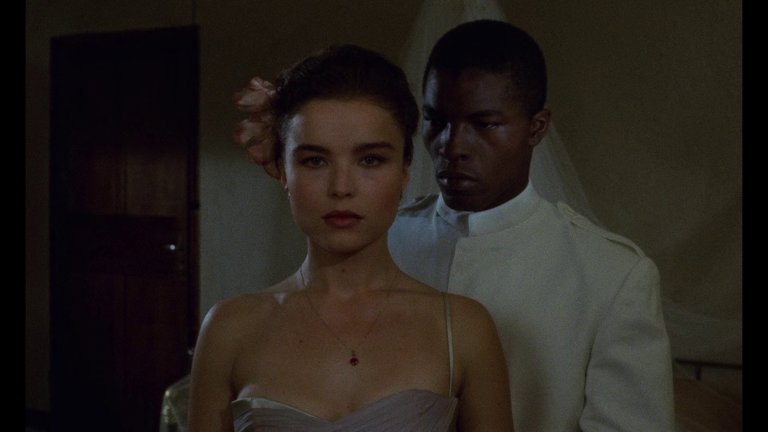 Screen capture from Chocolat