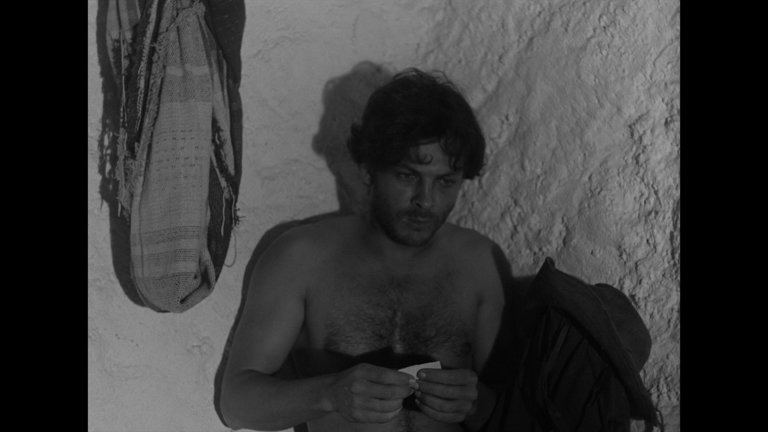 Screen capture from Black God, White Devil