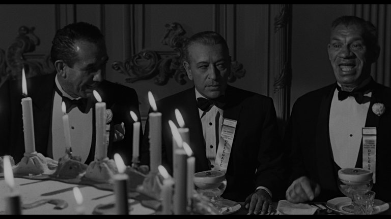 Screen capture from Some Like It Hot