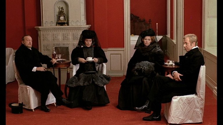 Screen capture from Cries & Whispers