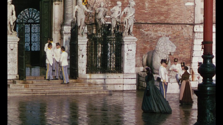Screen capture from Senso