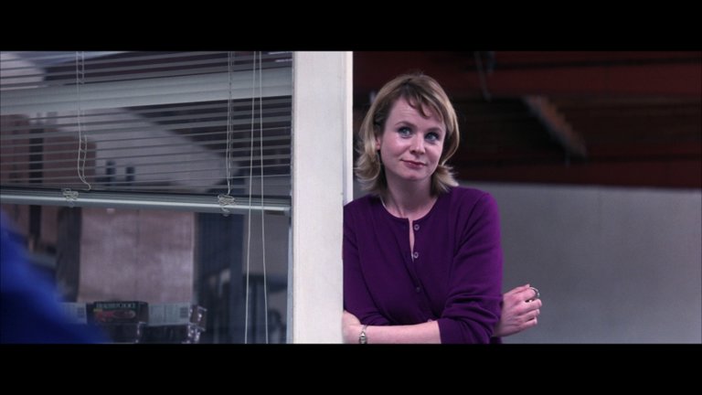 Screen capture from Punch-Drunk Love