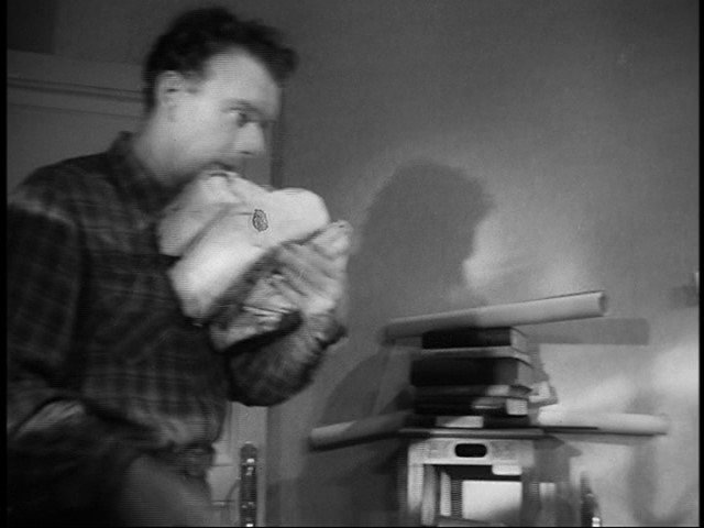 Screen capture from The Cranes Are Flying