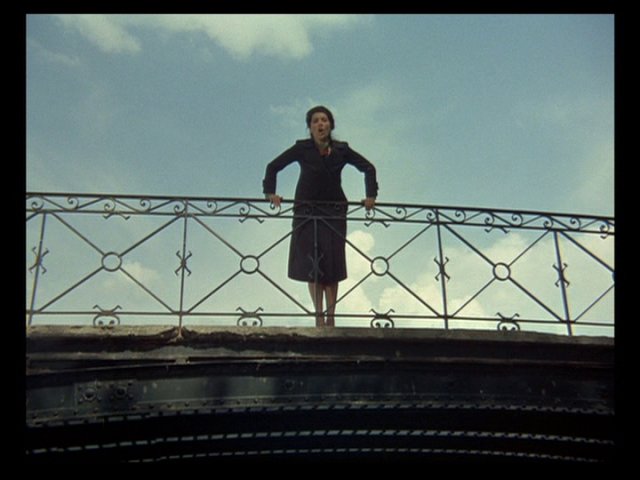 Screen capture from Claire's Knee