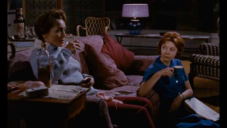 Screen capture from Peeping Tom