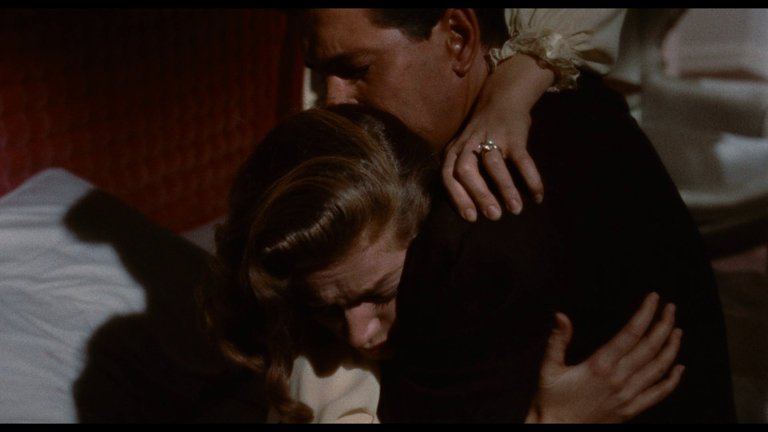 Screen capture from Written on the Wind