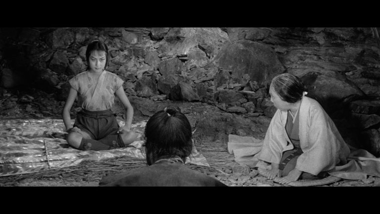 Screen capture from The Hidden Fortress