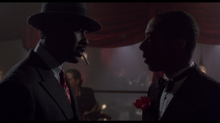 Screen capture from Devil in a Blue Dress