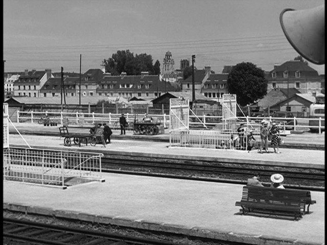 Screen capture from M. Hulot's Holiday