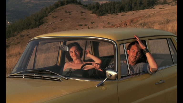 Screen capture from Betty Blue