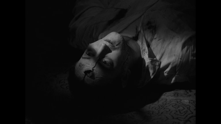 Screen capture from Night of the Living Dead